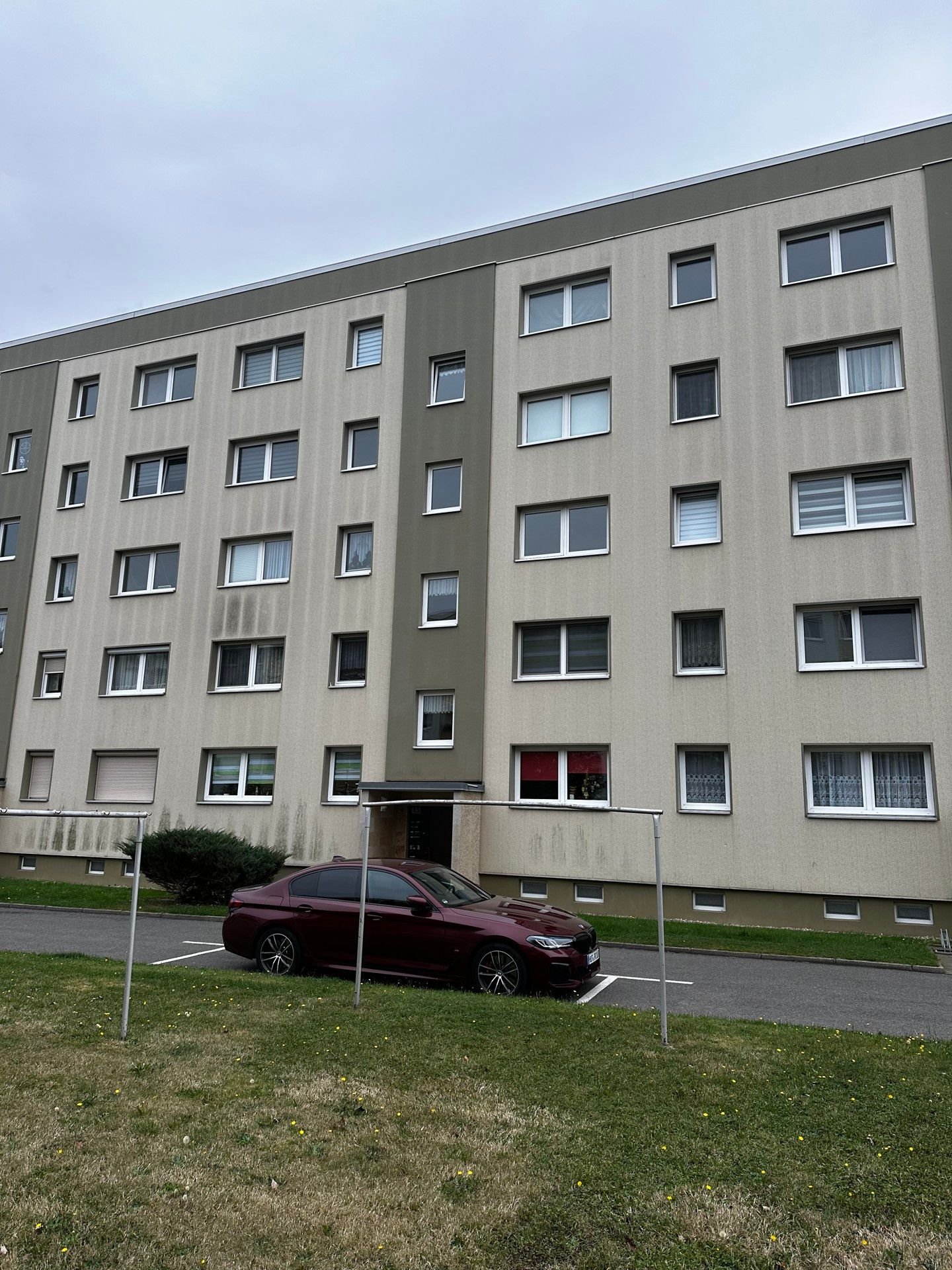 Wohnung zur Miete 300 € 3 Zimmer 58 m²<br/>Wohnfläche 2.<br/>Geschoss Karl-Kippenhahn-Straße 13 Mosel Zwickau 08058