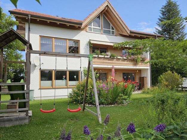 Wohnung zur Miete 1.340 € 4 Zimmer 110 m² frei ab 01.09.2026 Neukirchen Riedering 83083