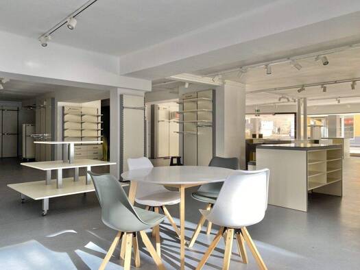 Ladenfläche zur Miete 10,08 € 3 Zimmer 150 m² Verkaufsfläche Liezen 8940