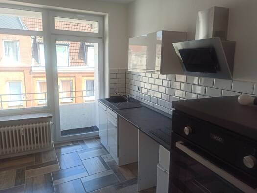 Wohnung zur Miete 780 € 3 Zimmer 82 m² Geschoss 5/6 frei ab 01.08.2026 Iltisstrasse 9 Gaarden-Ost Kiel 24143