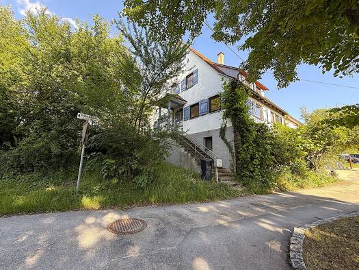 Einfamilienhaus zum Kauf 198.000 € 6 Zimmer 130 m² 544 m² Grundstück Liemersbach Großerlach 71577