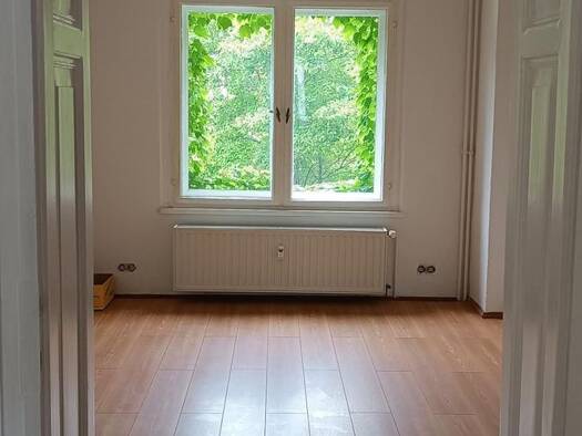 Wohnung zur Miete 364 € 2 Zimmer 72 m² frei ab sofort Naumburg Naumburg (Saale) 06618