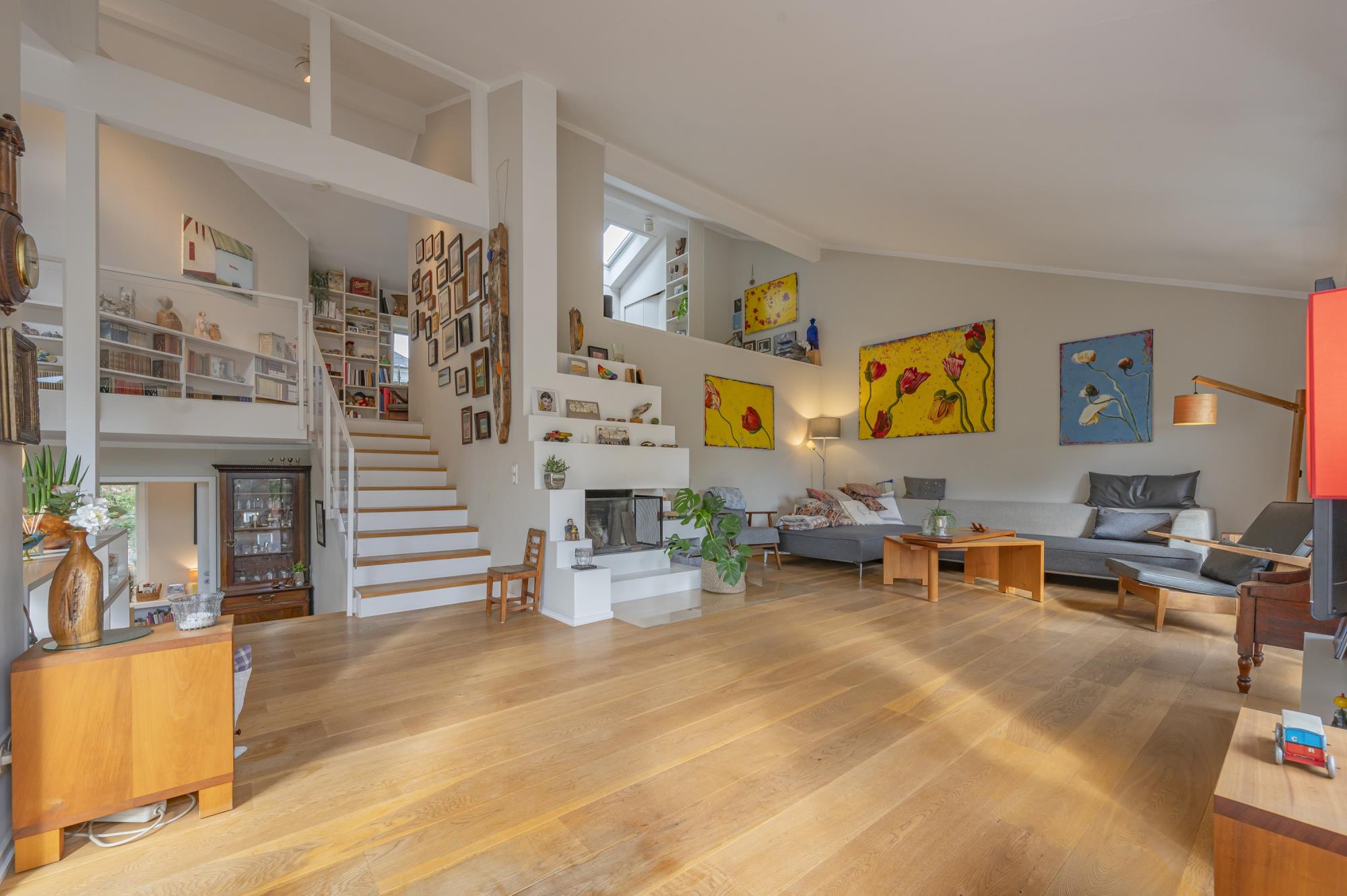 Einfamilienhaus zum Kauf 2.850.000 € 9 Zimmer 320 m²<br/>Wohnfläche 1.498 m²<br/>Grundstück Nienstedten Hamburg 22609