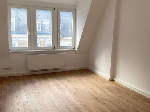 Wohnung zur Miete 599 € 2 Zimmer 54 m² 3. Geschoss frei ab sofort Raschwitzer Strasse 25 Markkleeberg 04416