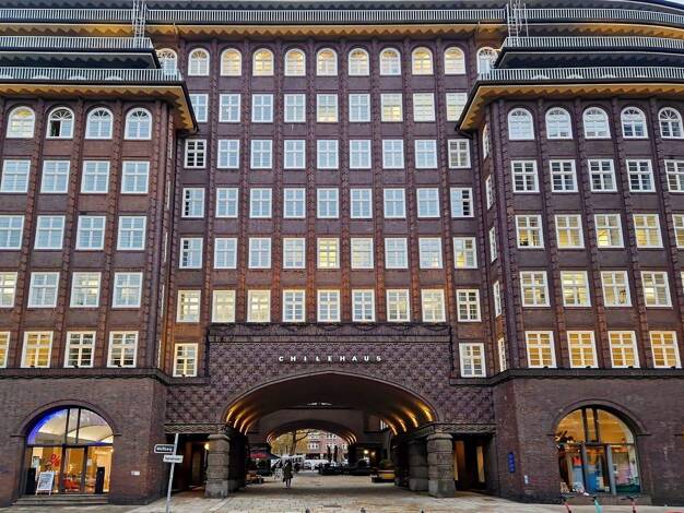 Bürofläche zur Miete provisionsfrei 919 € 10 m² Bürofläche Fischertwiete 2 Hamburg-Altstadt Hamburg 20095