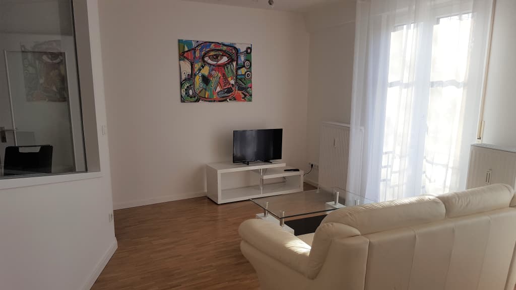 Wohnung zur Miete Wohnen auf Zeit 1.500 € 3 Zimmer 35 m²<br/>Wohnfläche 01.01.2025<br/>Verfügbarkeit Kreillerstraße Josephsburg München 81825