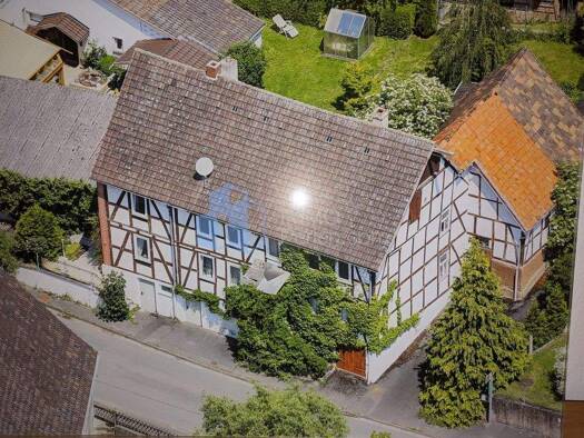 Doppelhaushälfte zum Kauf 69.500 € 8 Zimmer 120 m² 640 m² Grundstück Rhöda Breuna / Rhöda 34479