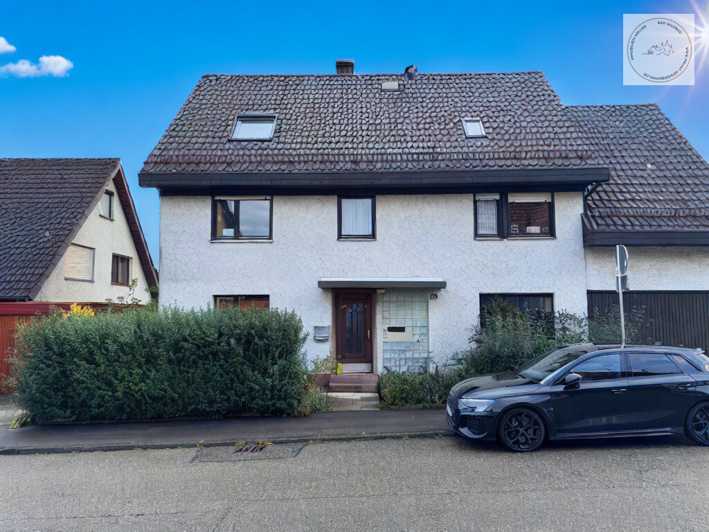 Mehrfamilienhaus zum Kauf 560.000 € 8 Zimmer 180 m²<br/>Wohnfläche 2.440 m²<br/>Grundstück Schwannerstr. 29 Feldrennach Straubenhardt / Feldrennach 75334