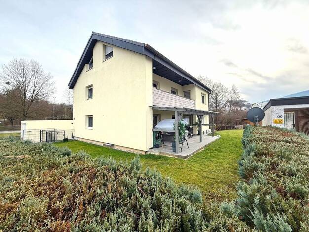 Wohnung zum Kauf 8 Zimmer 176 m² Waldstetten Waldstetten 73550