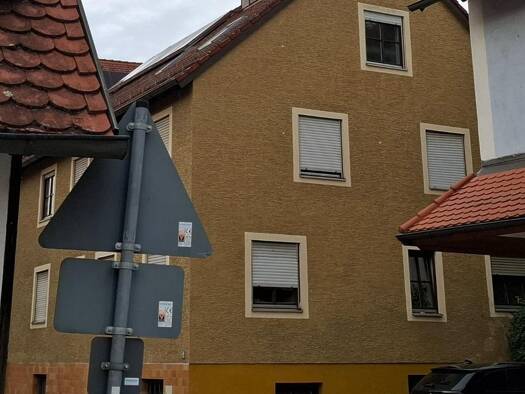 WG-Zimmer zur Miete 450 € 18 m² Geschoss 2/33 frei ab 15.04.2026 Kastl 92280