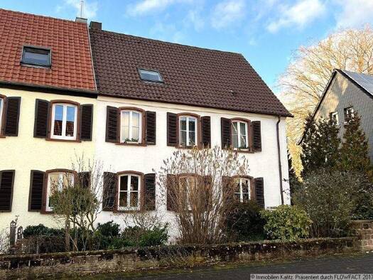 Mehrfamilienhaus zum Kauf 580.000 € 7 Zimmer 167 m² 487 m² Grundstück Innenstadt Kaiserslautern 67663