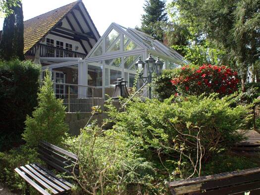 Mehrfamilienhaus zum Kauf provisionsfrei 795.000 € 8 Zimmer 339,4 m² 3.021 m² Grundstück frei ab sofort Am Hang 19 Winsen Winsen (Aller) 29308
