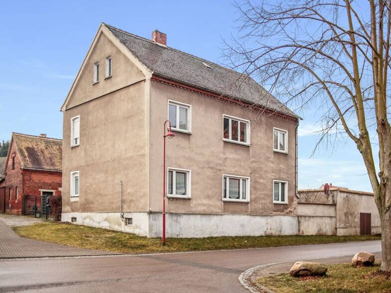 Einfamilienhaus zum Kauf 199.990 € 7 Zimmer 170,9 m² 948 m² Grundstück Gotha Jesewitz 04838
