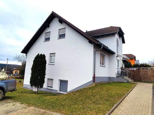 Mehrfamilienhaus zum Kauf 280.000 € 10 Zimmer 227 m² 656 m² Grundstück Leubnitz 08539