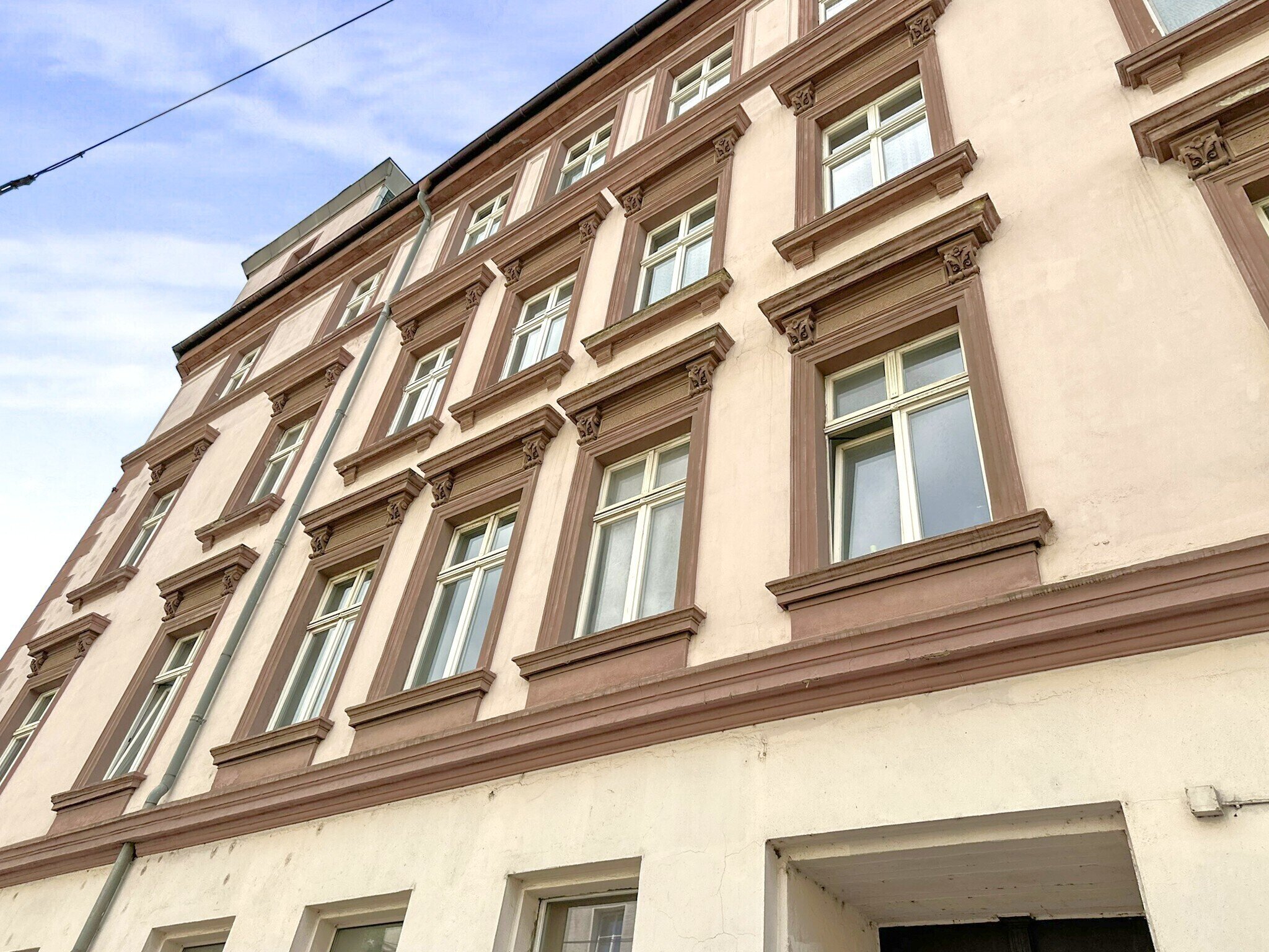 Mehrfamilienhaus zum Kauf 899.000 € 23 Zimmer 573,4 m²<br/>Wohnfläche 340 m²<br/>Grundstück Altlindenau Leipzig 04177