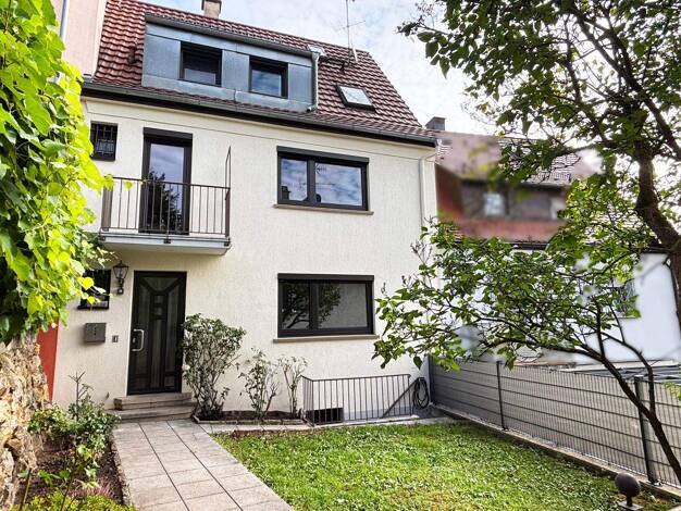Haus zur Miete 1.980 € 7 Zimmer 150 m² Nord Stuttgart 70191