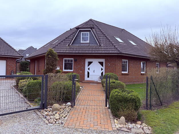 Einfamilienhaus zum Kauf provisionsfrei 499.000 € 7 Zimmer 241 m² 1.200 m² Grundstück Holzkahr 2 Achtrup 25917