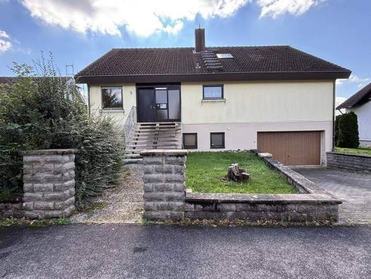 Einfamilienhaus zum Kauf 319.000 € 8 Zimmer 240 m² 750 m² Grundstück Scheßlitz 96110