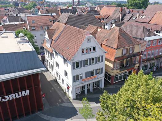 Haus zum Kauf 695.000 € 10 Zimmer 165 m² 316 m² Grundstück Lahr Lahr 77933
