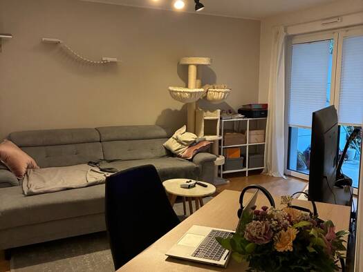 Wohnung zur Miete 1.077 € 3 Zimmer 67 m² frei ab sofort Benrath Düsseldorf 40597