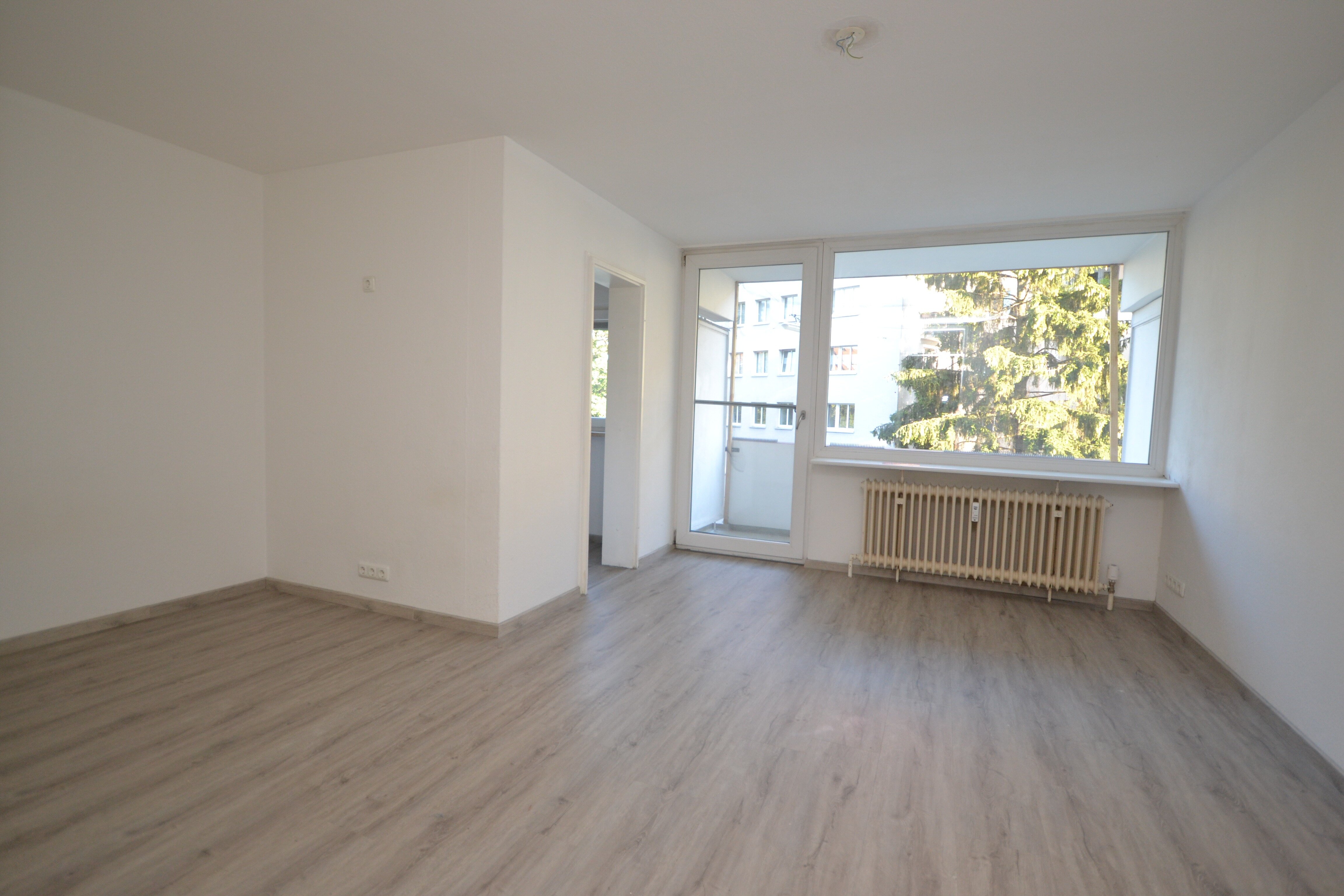 Wohnung zum Kauf 250.000 € 1 Zimmer 32 m²<br/>Wohnfläche 2.<br/>Geschoss Dom Pedro München 80634