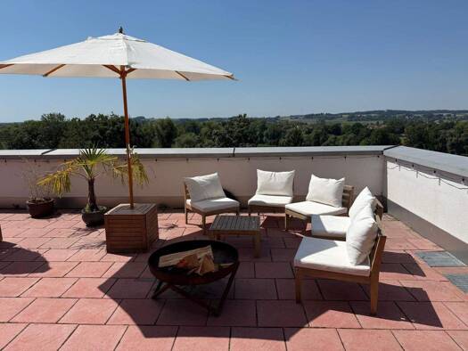 Einfamilienhaus zur Miete 2.400 € 8 Zimmer 230 m² 1.890 m² Grundstück frei ab 01.06.2026 Kranzberg 85402