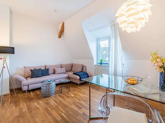 Wohnung zur Miete Wohnen auf Zeit 1.640 € 2 Zimmer 62 m² frei ab sofort Ostend Frankfurt am Main 60316