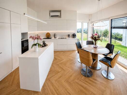 Bungalow zum Kauf 925.000 € 5 Zimmer 190 m² 591 m² Grundstück Hadamar 65589