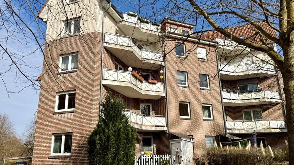 Wohnung zum Kauf 214.000 € 4 Zimmer 104 m² Bergen Bergen auf Rügen 18528