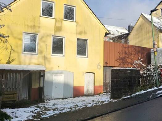 Mehrfamilienhaus zum Kauf provisionsfrei als Kapitalanlage geeignet 160.000 € 10 Zimmer 2.200 m² 1.363 m² Grundstück Lüdenscheid Lüdenscheid 58509