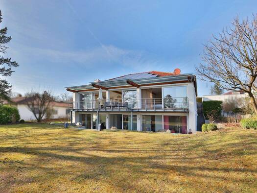 Einfamilienhaus zum Kauf 5,5 Zimmer 379 m² 1.062 m² Grundstück Maichingen Sindelfingen 71069