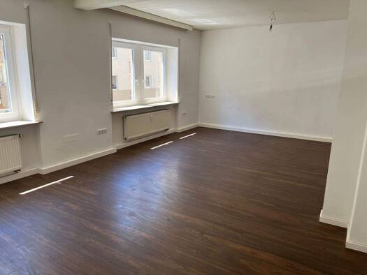 Wohnung zum Kauf 299.000 € 4 Zimmer 93 m² 1. Geschoss frei ab sofort Steinbühl Weiterer Innenstadtgürtel Süd 90443