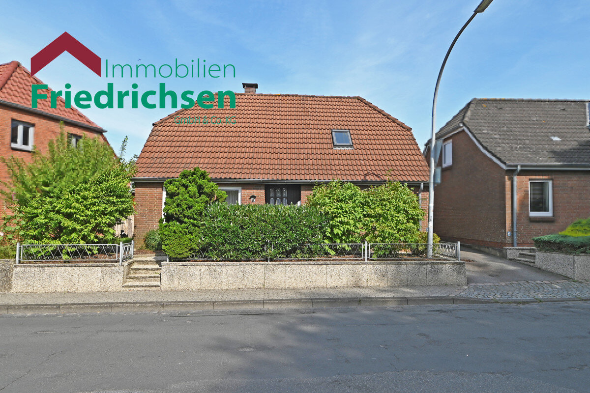 Einfamilienhaus zum Kauf 130.000 € 5 Zimmer 81,6 m²<br/>Wohnfläche 443 m²<br/>Grundstück Leck Leck 25917