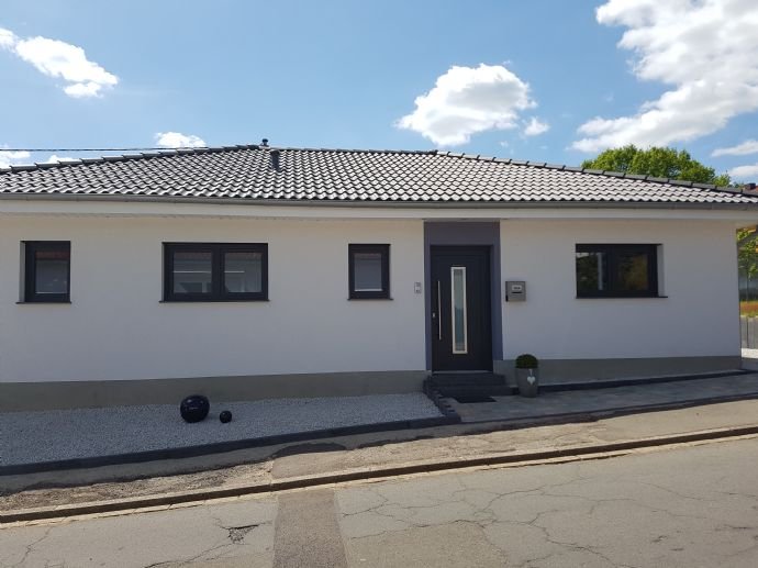 Bungalow zum Kauf provisionsfrei 479.000 € 4,5 Zimmer 120 m²<br/>Wohnfläche 722 m²<br/>Grundstück Wahlschied Heusweiler 66265