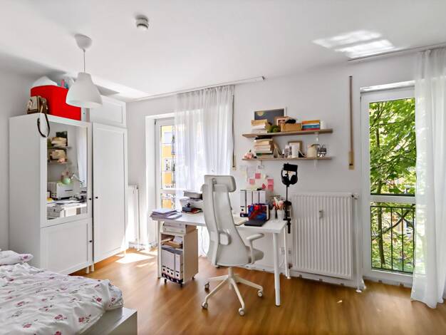 Studio zur Miete 390 € 1 Zimmer 30 m² 1. Geschoss frei ab sofort Mansfelder Straße 5 Saaleaue Halle (Saale) 06108