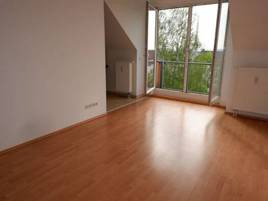 Wohnung zur Miete 250 € 2 Zimmer 44,4 m² 4. Geschoss frei ab 01.11.2026 Zeißstraße 19 Hilbersdorf Hilbersdorf 09131