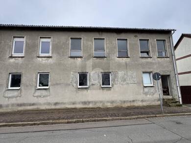 Einfamilienhaus zum Kauf 85.000 € 10 Zimmer 327 m² 372 m² Grundstück Lübz Lübz 19386
