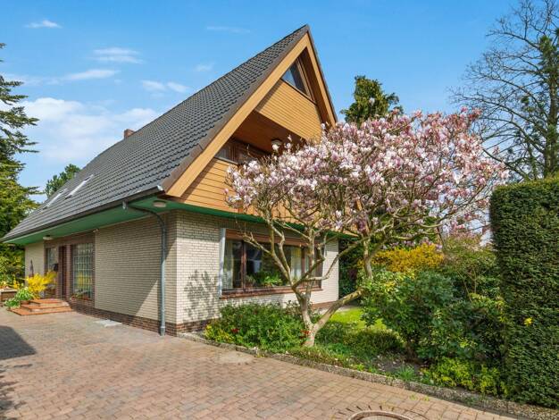 Einfamilienhaus zum Kauf 369.000 € 5 Zimmer 157,1 m² 573 m² Grundstück Barmstedt 25355
