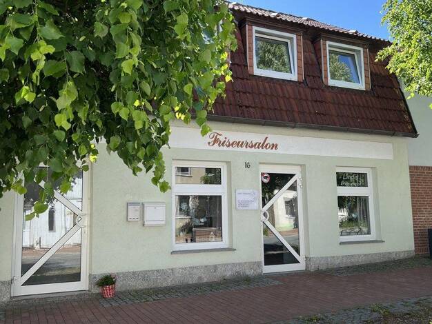 Mehrfamilienhaus zum Kauf provisionsfrei 159.000 € 5 Zimmer 175 m² 135 m² Grundstück August-Bebel-Str. 16 Bad Sülze Bad Sülze 18334