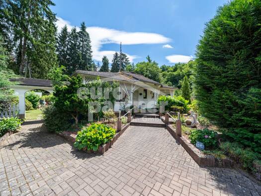 Bungalow zum Kauf 69.000 € 5 Zimmer 149,2 m² 716 m² Grundstück Hahnenbach 55606