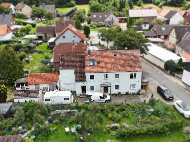 Mehrfamilienhaus zum Kauf als Kapitalanlage geeignet 149.995 € 10 Zimmer 299 m² 455 m² Grundstück Hinter der Kirche 7 Lauingen Königslutter am Elm 38154