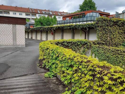 Garage zur Miete provisionsfrei 90 € Veillodterstrasse 31 Maxfeld Nürnberg 90409