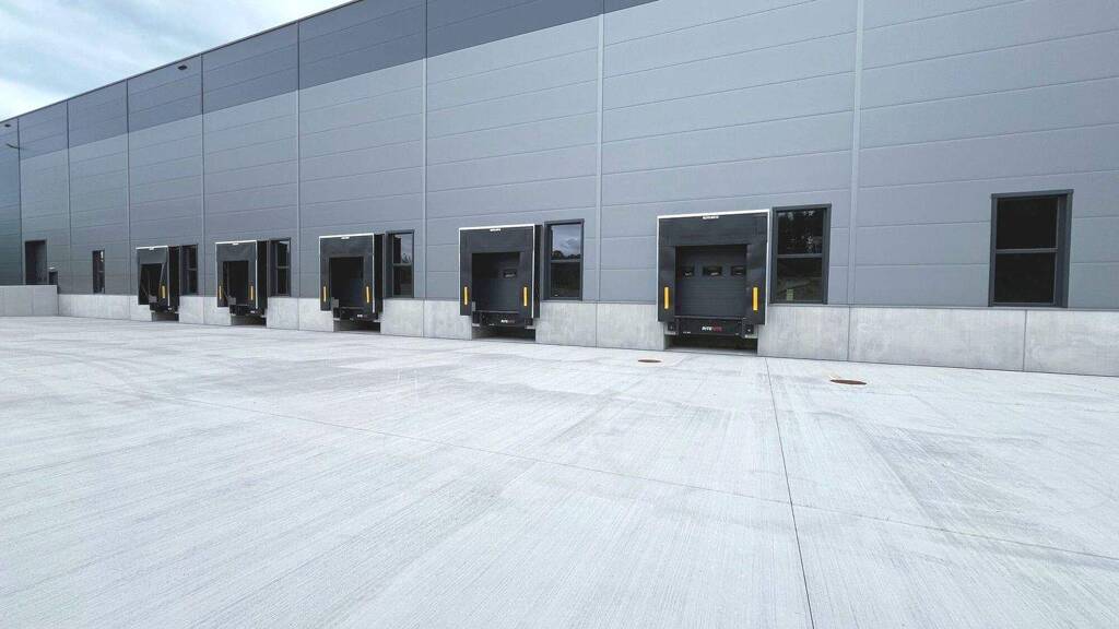 Produktionshalle zur Miete - Erstbezug 4.433 m² Lagerfläche Ohlsdorf 4694