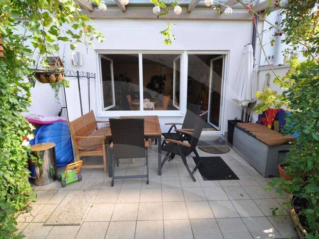Reihenmittelhaus zum Kauf 539.800 € 4,5 Zimmer 108 m² 239 m² Grundstück Peter u. Paul Landshut 84028