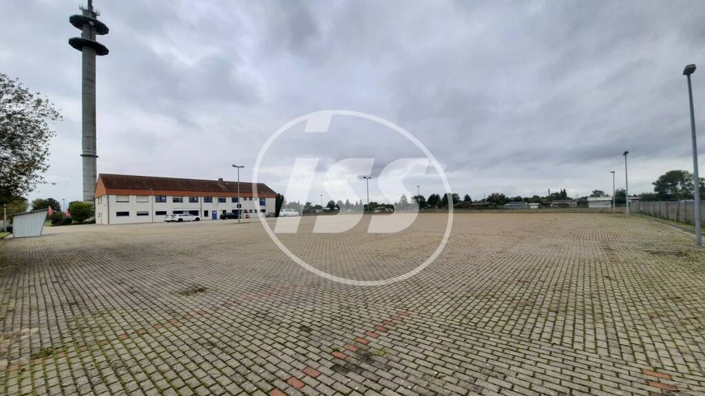 Gewerbegrundstück zur Miete provisionsfrei 270 € 2.750 m² Grundstück Stendaler Chaussee 22 Osterburg Osterburg (Altmark) 39606