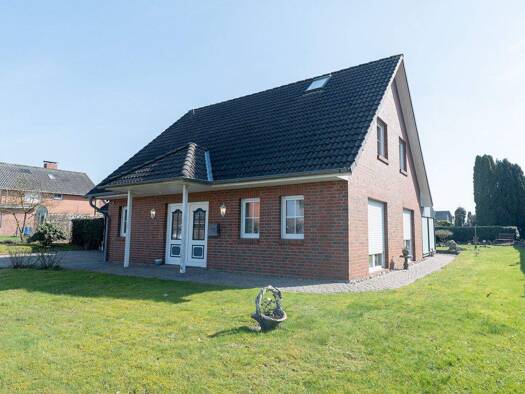 Einfamilienhaus zum Kauf 268.500 € 3 Zimmer 120 m² 805 m² Grundstück frei ab 01.12.2026 Bützfleth Stade 21683