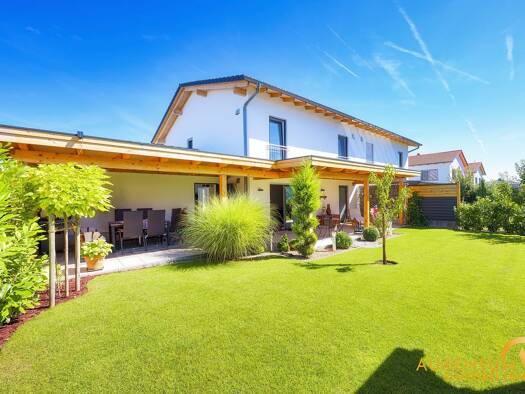 Doppelhaushälfte zum Kauf 525.000 € 5 Zimmer 150 m² 402 m² Grundstück Niederwalting Oberschneiding 94363