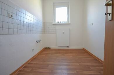 Wohnung zur Miete 290 € 2 Zimmer 50,4 m² 3. Geschoss Schwalbenweg 7 Pausitzer Delle Riesa 01589