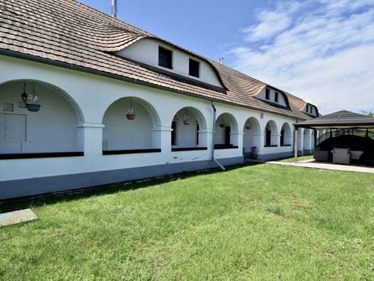 Einfamilienhaus zum Kauf 680.000 € 6 Zimmer 650 m² 14.127 m² Grundstück Vámoscsalád 9665