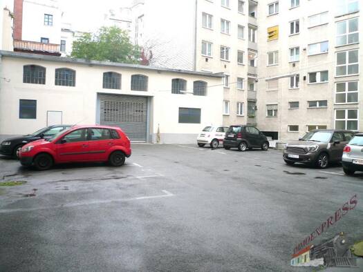 Garage zur Miete 129 € Landstraße 1030